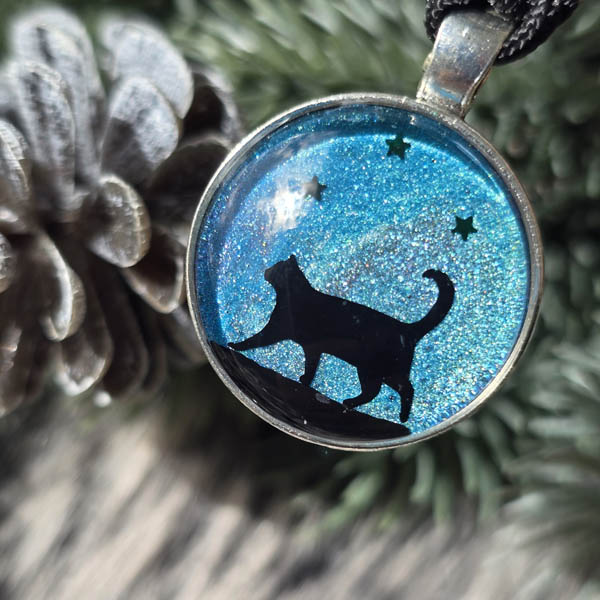 Schlüsselanhänger Aurora Nights Katze im Polarlicht, Polarlicht, Northernlightsdeko, Polarlichtkunst