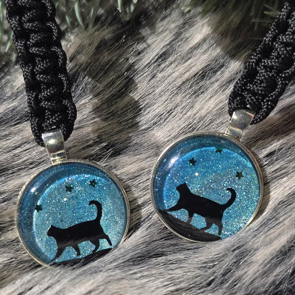 Schlüsselanhänger Aurora Nights Katze im Polarlicht, Polarlicht, Northernlightsdeko, Polarlichtkunst